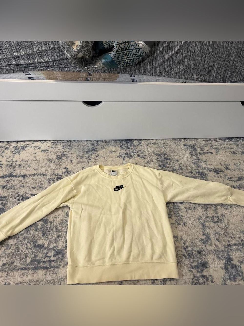 Nike Pale Yellow Crewneck Sweatshirt with Black Logo